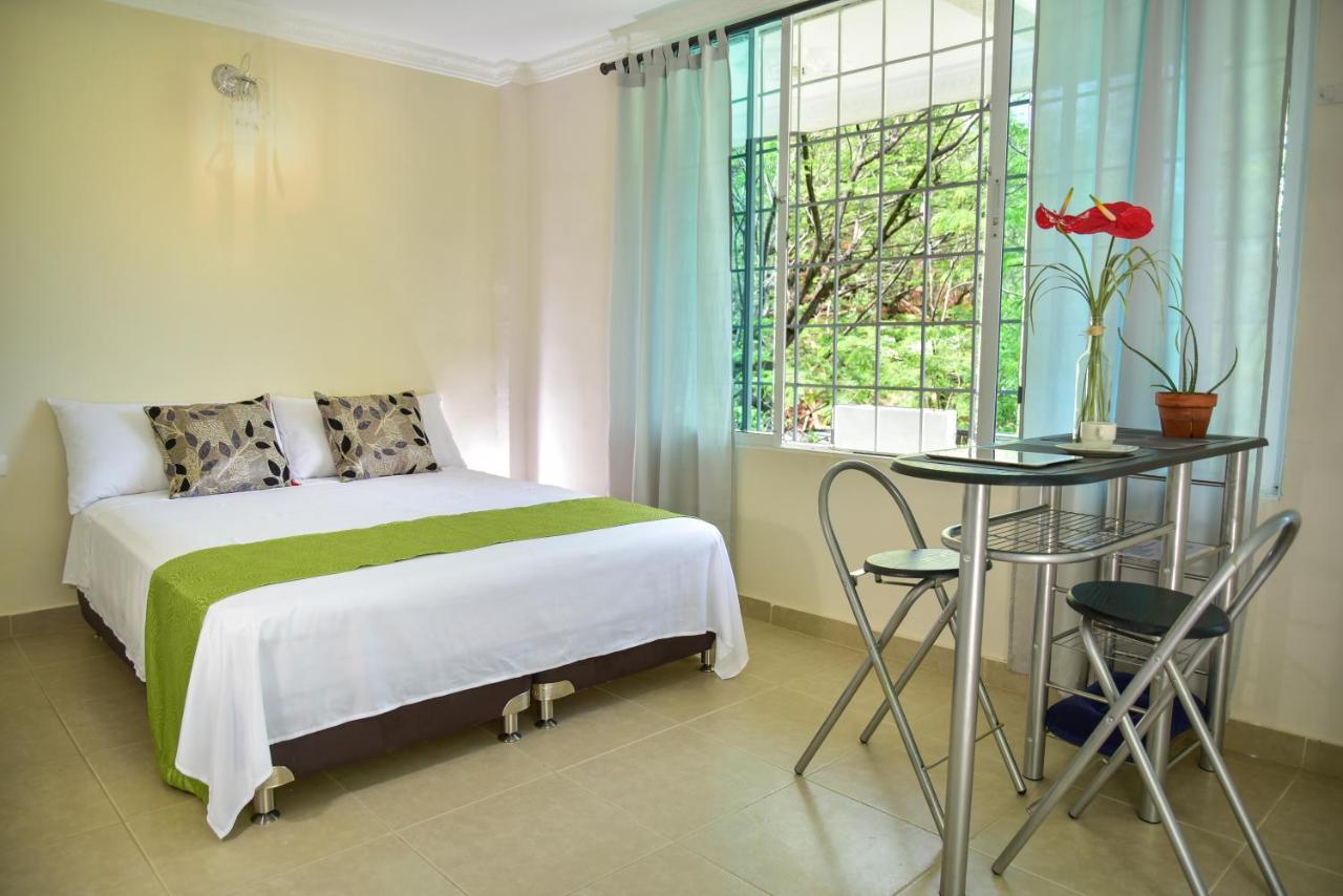 Perth House Taganga Apartment Exterior photo