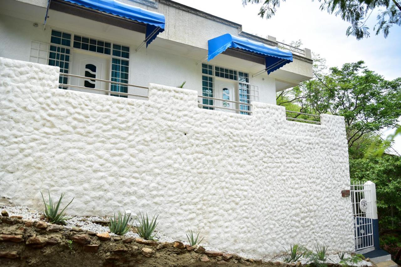 Perth House Taganga Apartment Exterior photo