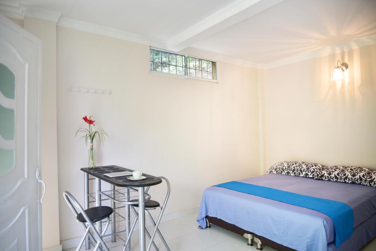 Perth House Taganga Apartment Exterior photo