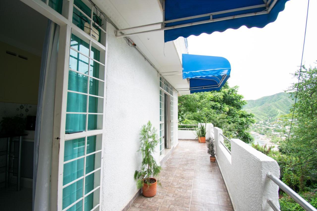 Perth House Taganga Apartment Exterior photo