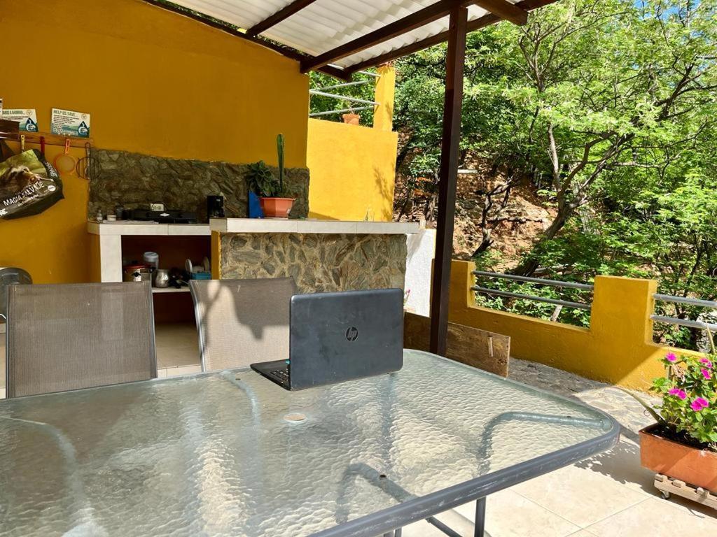 Perth House Taganga Apartment Exterior photo